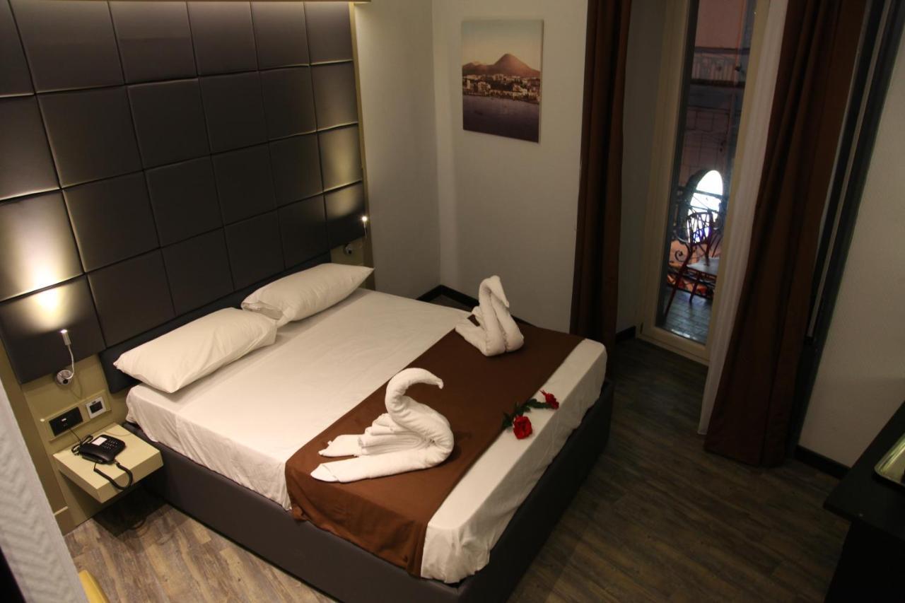 Dolce Vita Rooms&Breakfast Napoli Exterior foto